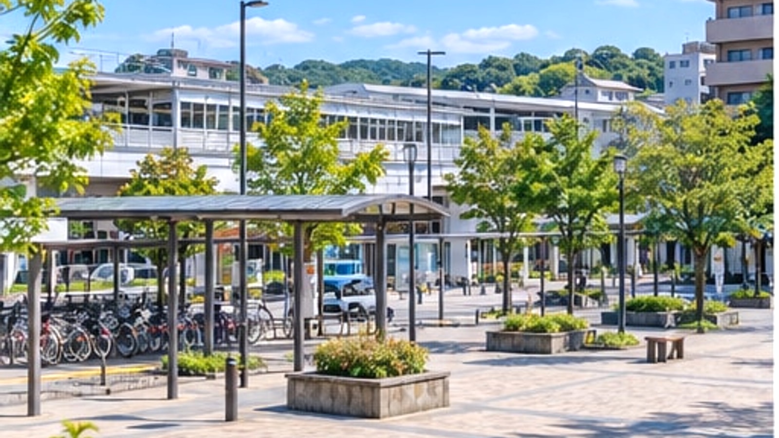 我孫子市の駅前と緑をイメージした晴れた風景