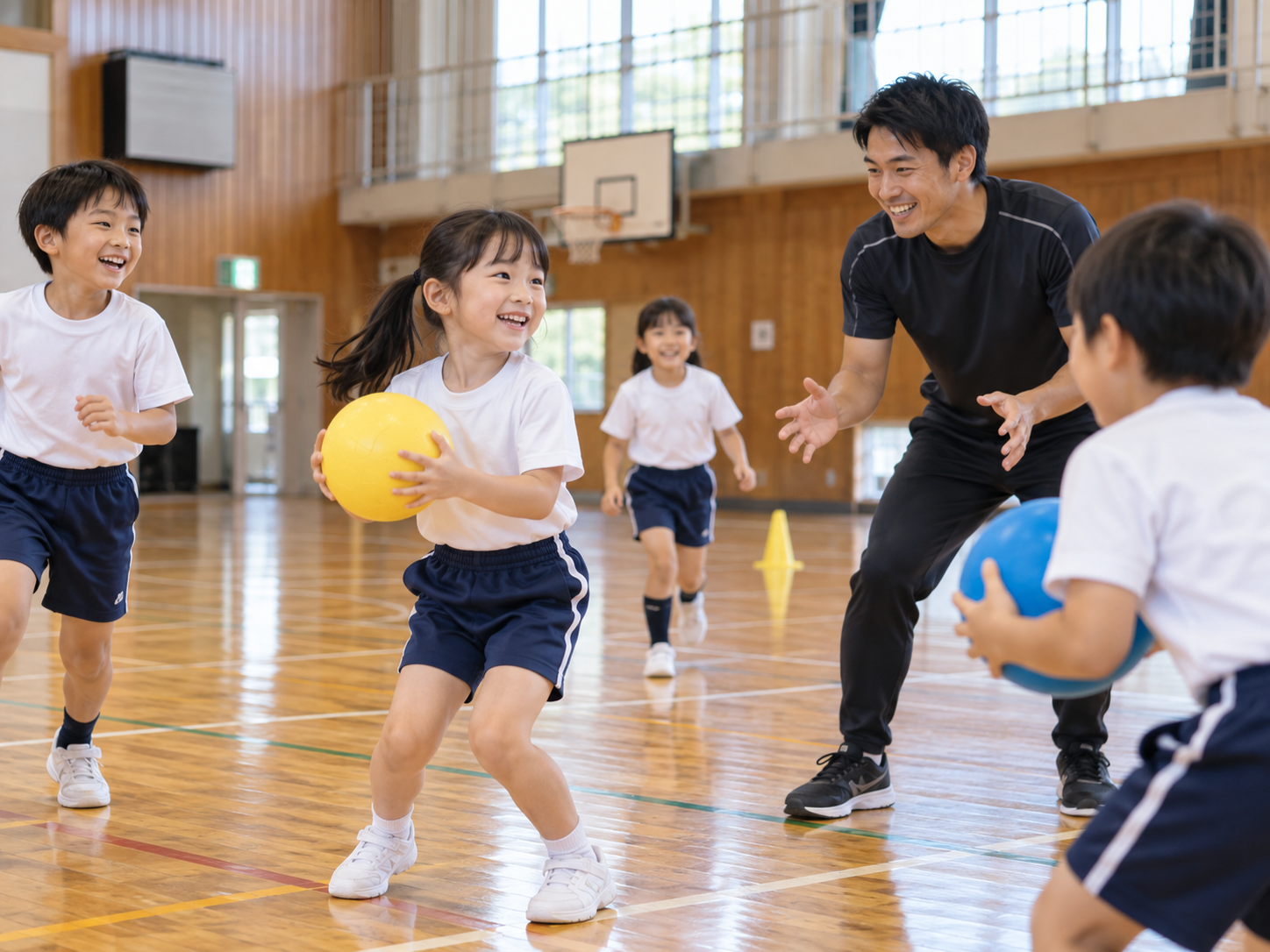 子どもたちが安全にボール運動を体験するイメージ。津山市のスポーツ少年団の実際の練習ではありません